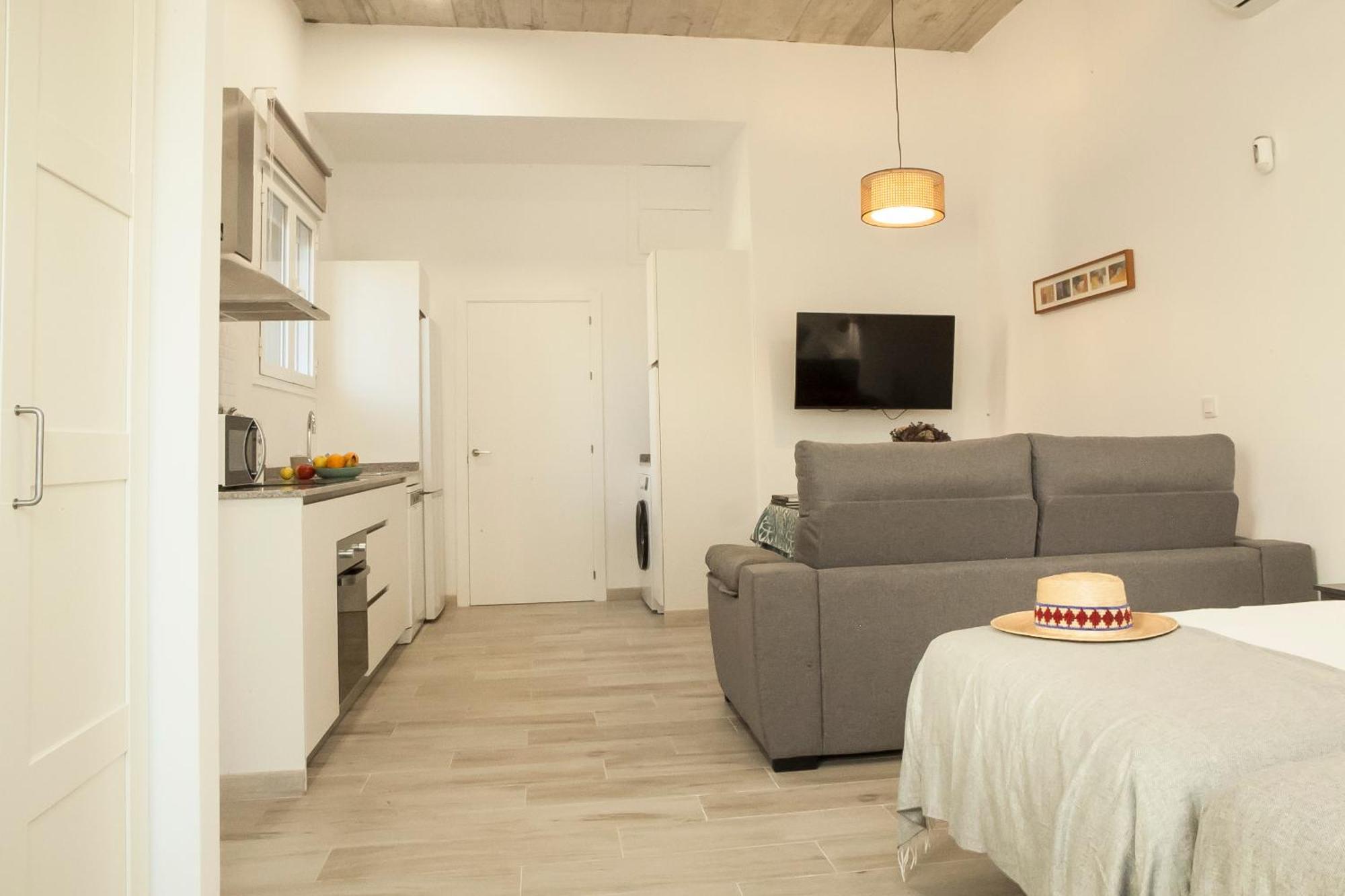Apartamentos Rg Hospital Valme 塞维利亚 外观 照片