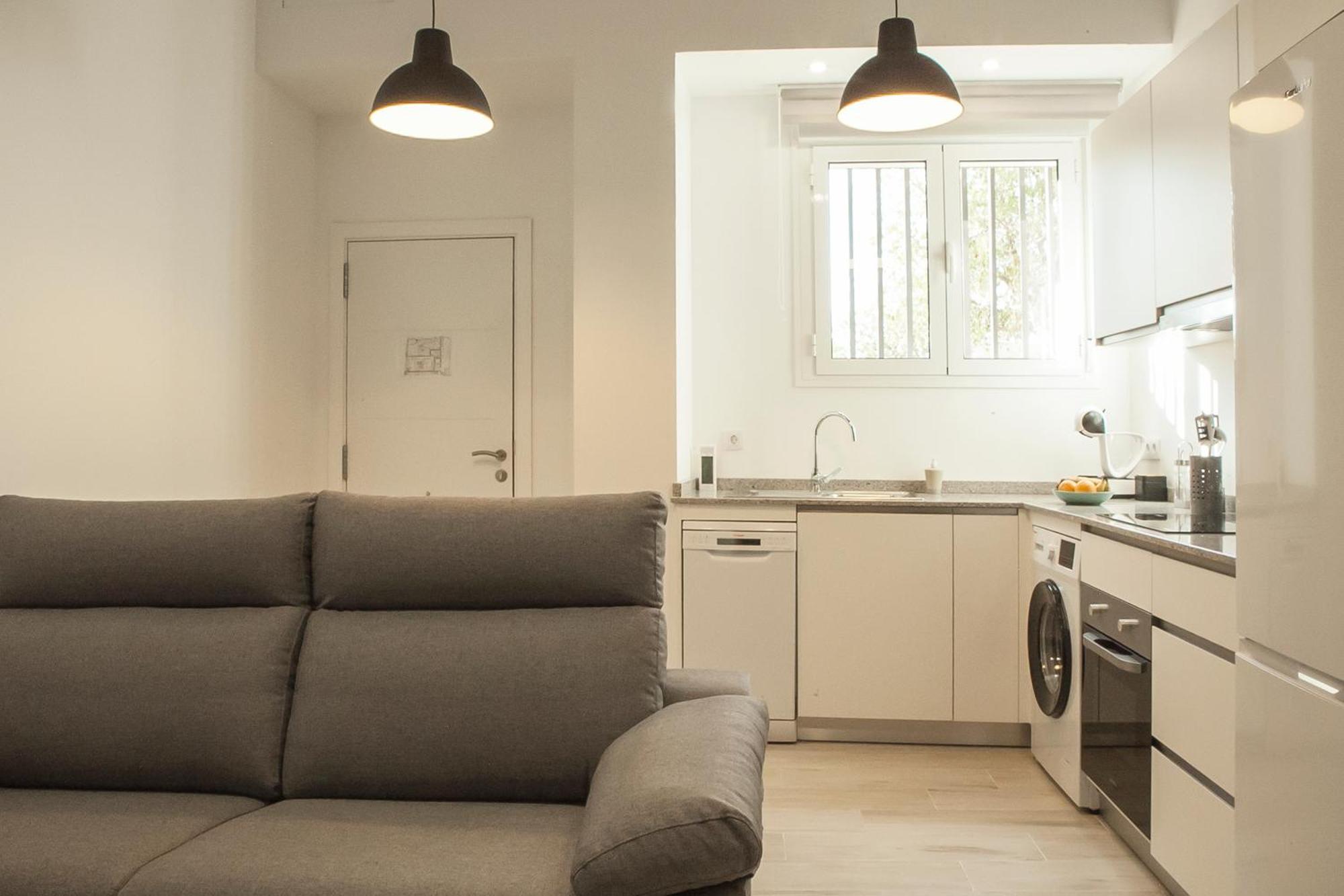 Apartamentos Rg Hospital Valme 塞维利亚 外观 照片